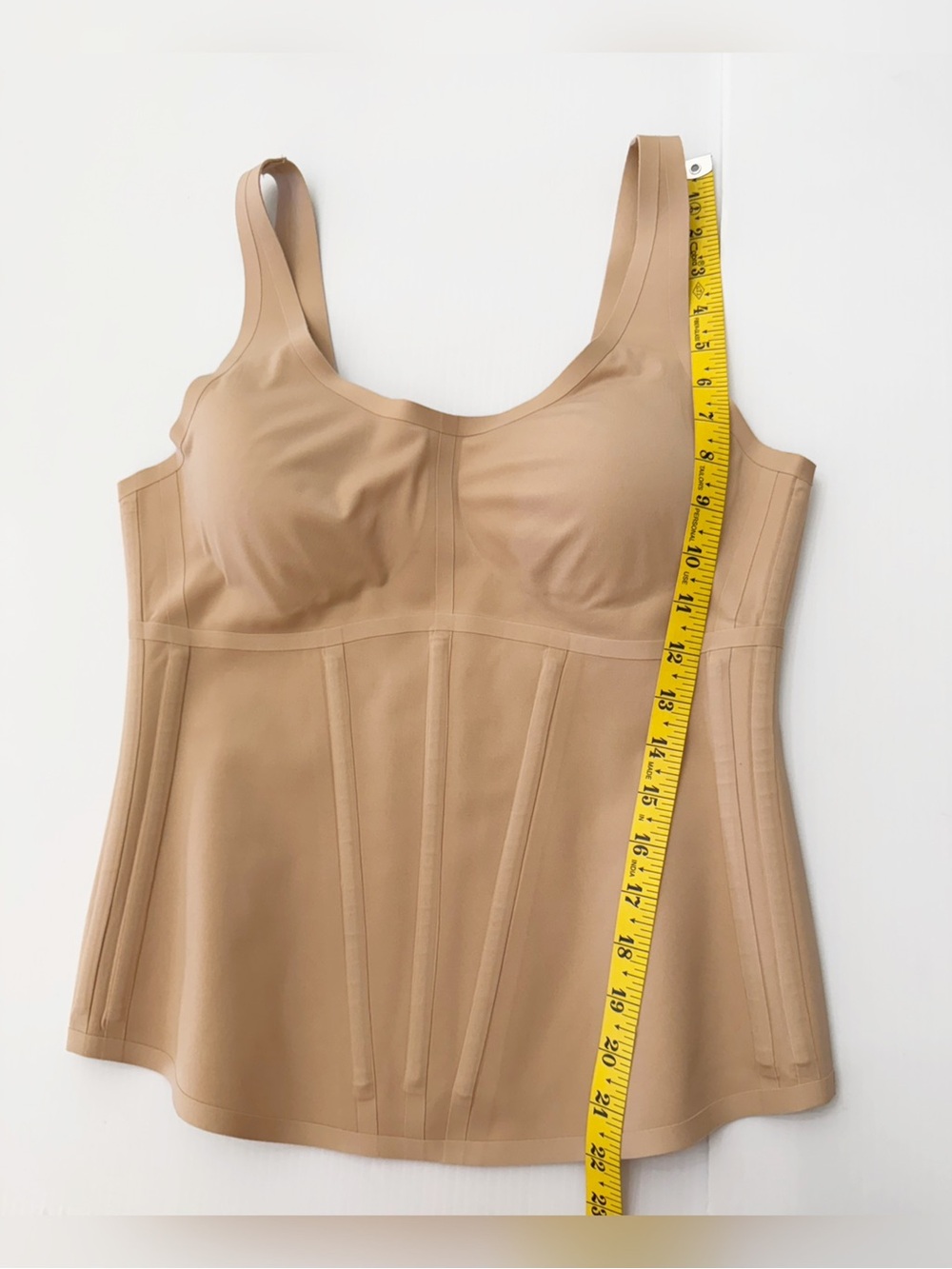 Honeylove Nude Boldness Tank Size: Large - Picture 10 of 10
